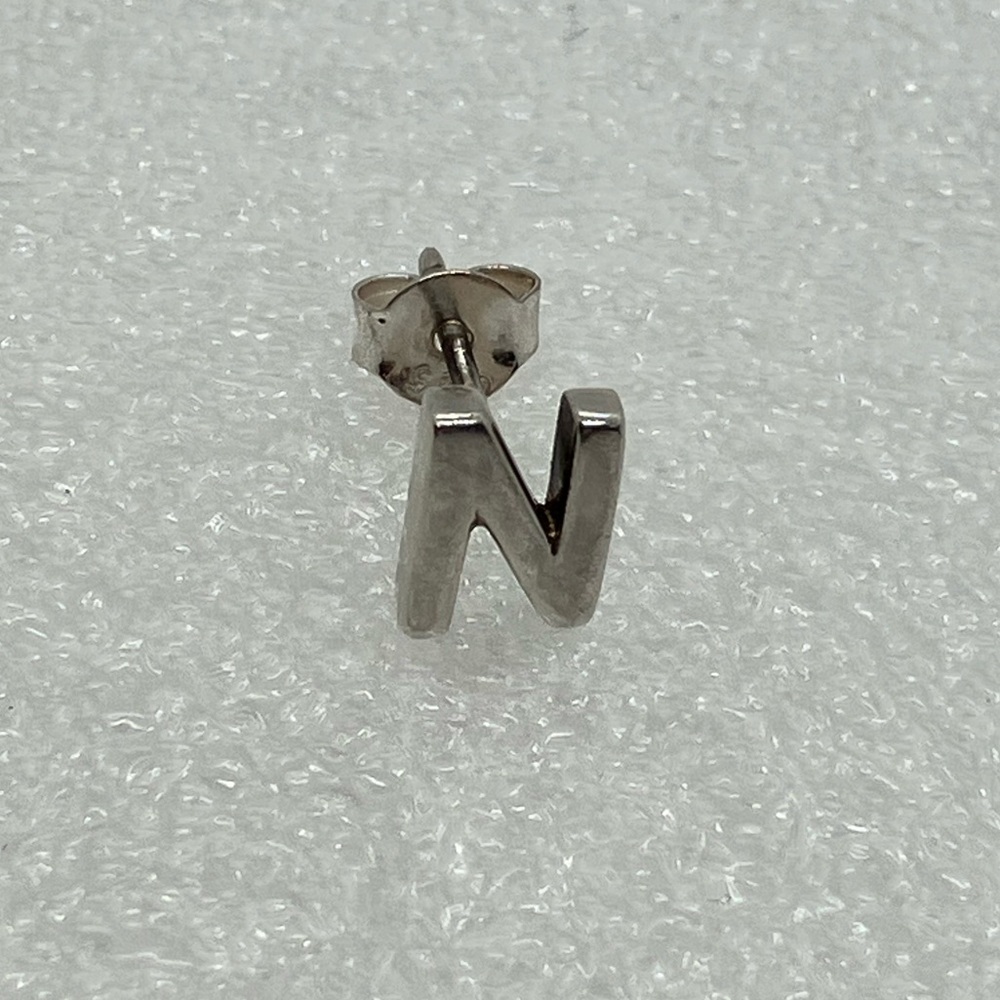 Vintage 925 Sterling Silver Letter N Stud Earring w Butterfly Backing
